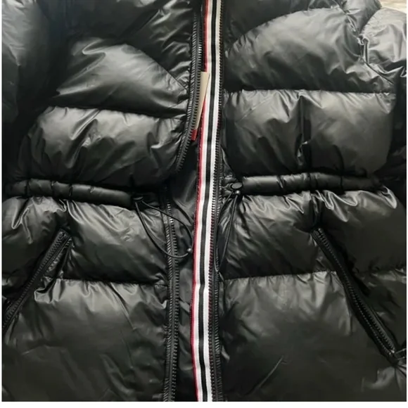 Hunter Black Puffer Jacket - Picture 5 of 6